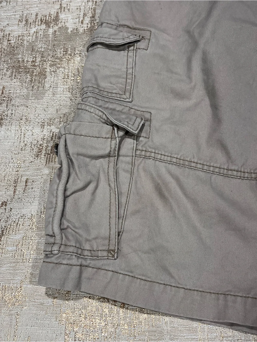 Iron Co.  cotton cargo shorts size 32 #cargo #utility